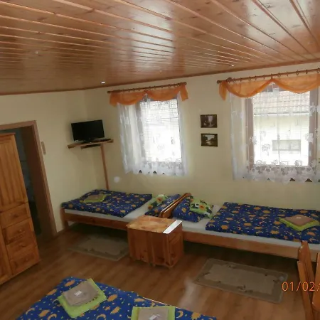Privat Benevyta * Bobrovec
